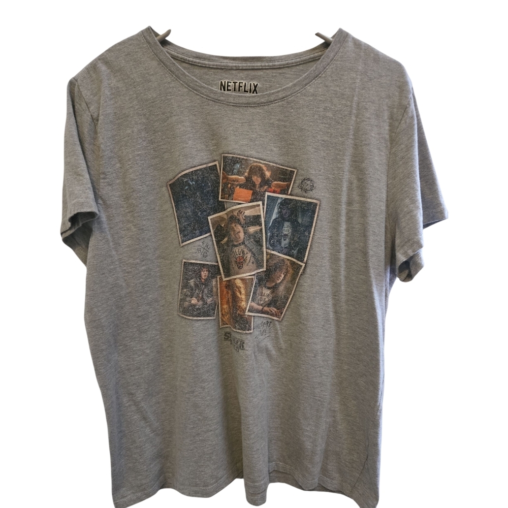 Netflix Gray Official Merchandise Tee XL
